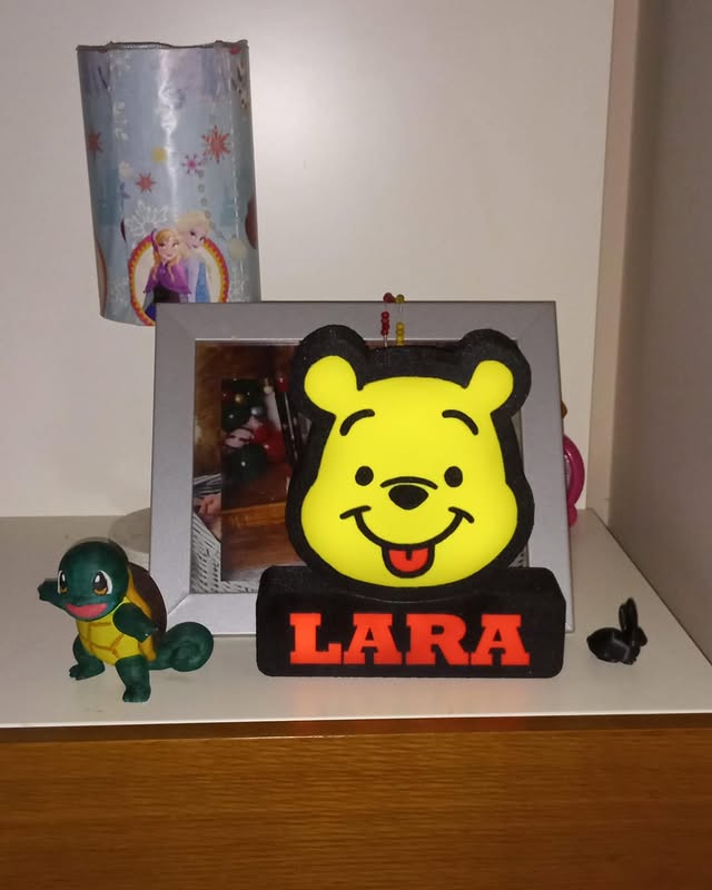 Candeeiro Personalizado Pooh 3D com Nome e Iluminação